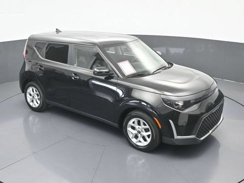 Used 2023 Kia Soul S FWD image 50