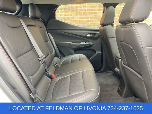 Used 2023 Chevrolet Bolt EUV Premier w/ Sun & Sound Package image 28