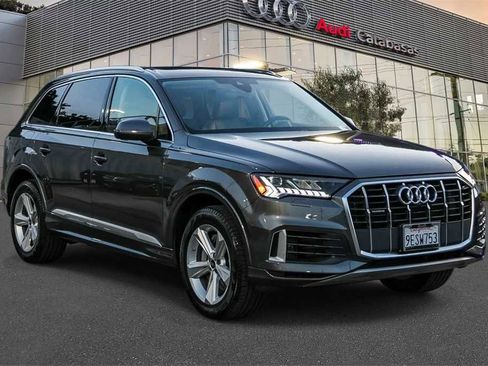 Used 2023 Audi Q7 3.0T Premium image 3