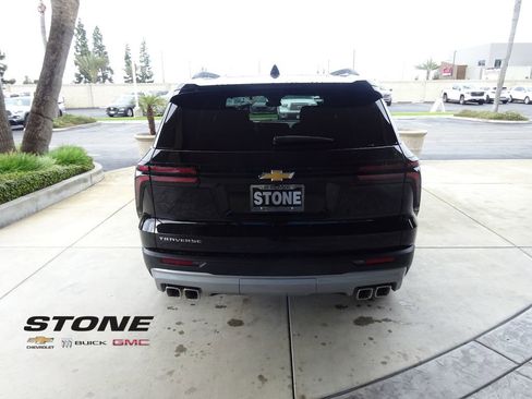 New 2026 Chevrolet Traverse LT w/ Sun and Wheel Package image 7