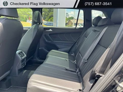 Used 2023 Volkswagen Tiguan SE R-Line AWD/4WD image 26