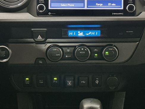 Used 2023 Toyota Tacoma TRD Sport image 13