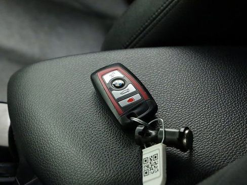 Used 2016 BMW 228i xDrive Coupe image 29