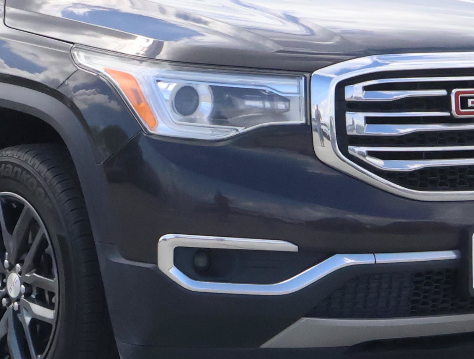 Used 2018 GMC Acadia SLT FWD image 8
