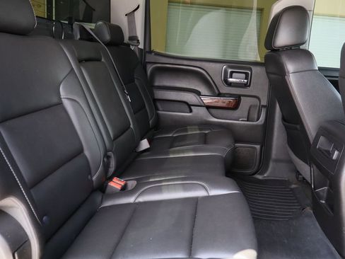 Used 2017 GMC Sierra 1500 SLT AWD/4WD image 28