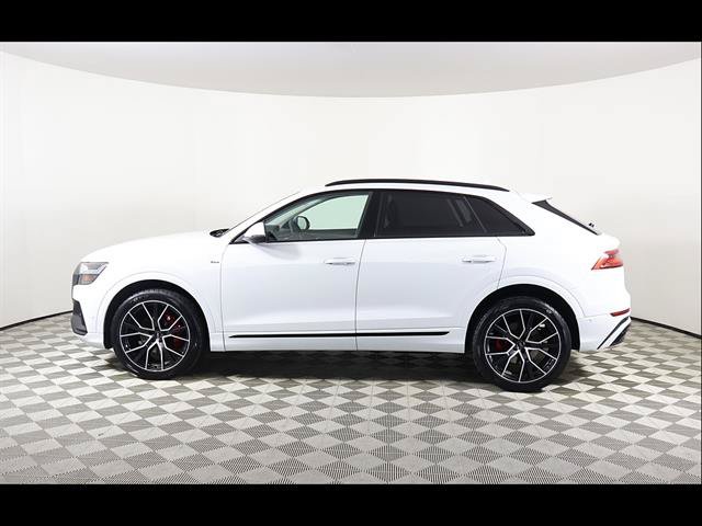 Used 2019 Audi Q8 Prestige AWD/4WD image 3