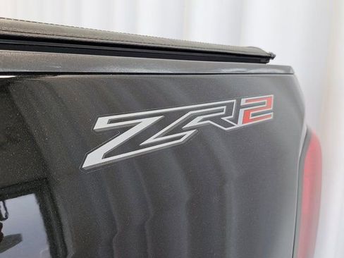 Used 2018 Chevrolet Colorado ZR2 image 27