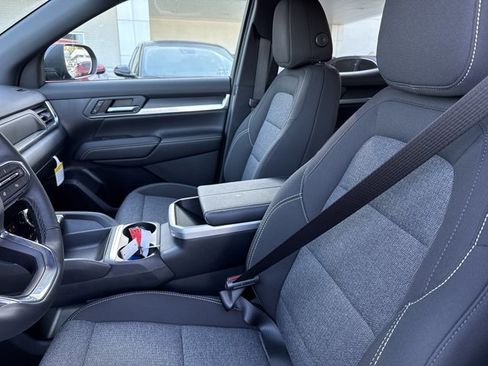 New 2026 GMC Terrain Elevation w/ Black Edition FWD image 5