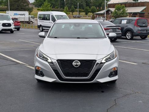 Used 2020 Nissan Altima 2.5 Platinum FWD image 7