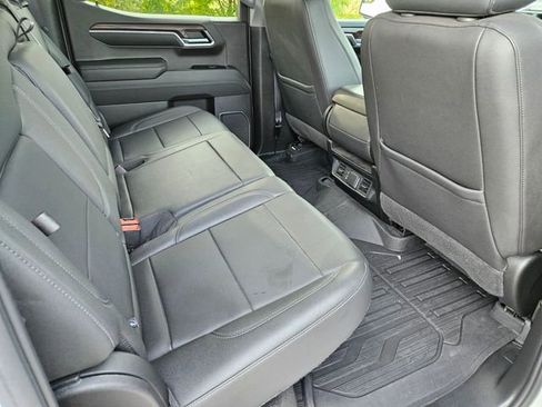 Used 2022 GMC Sierra 1500 SLT w/ X31 Off-Road Package image 16