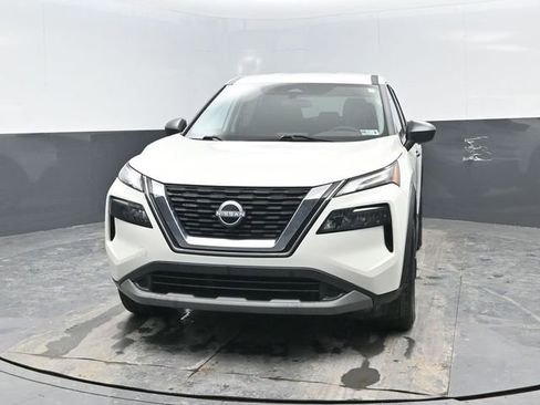 Used 2023 Nissan Rogue S image 18