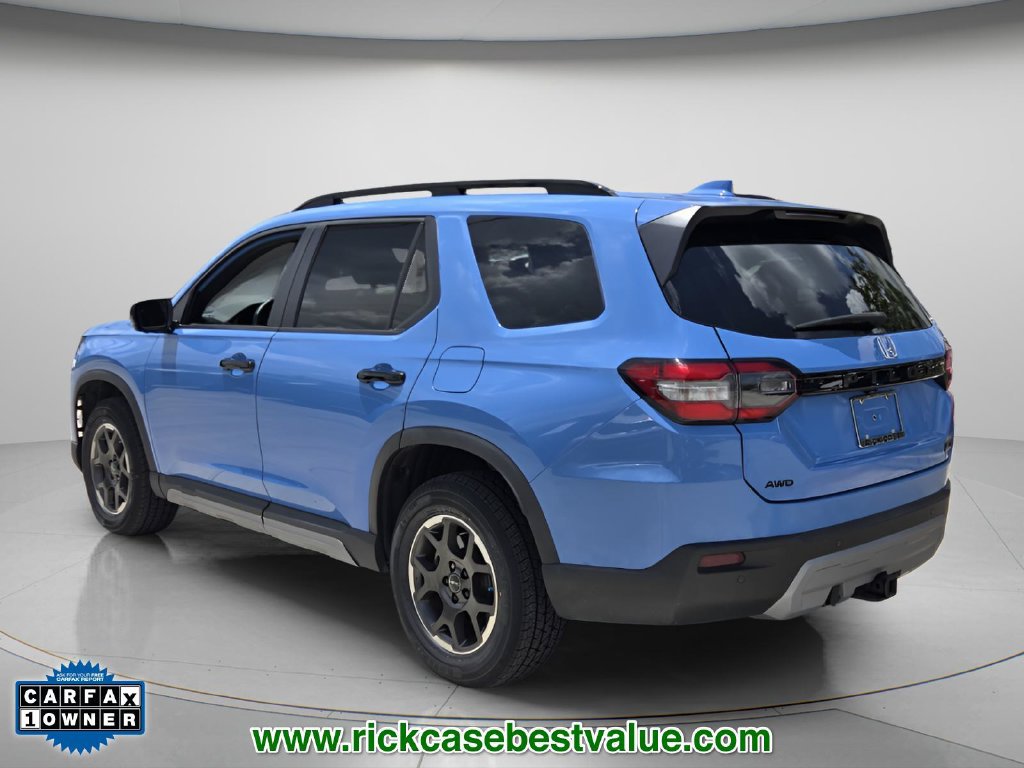 Used 2024 Honda Pilot TrailSport image 8
