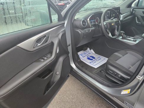 Used 2024 Chevrolet Blazer LT w/ Convenience Package image 6