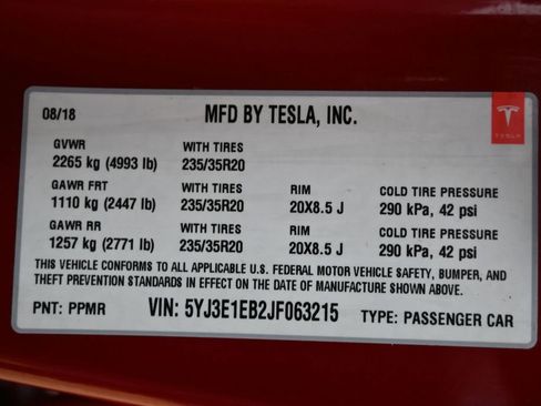 Used 2018 Tesla Model 3 Performance image 2