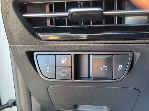 Used 2024 Kia EV6 Wind w/ Wind Technology Package RWD image 12