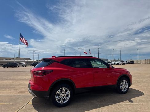 Used 2021 Chevrolet Blazer LT FWD image 18