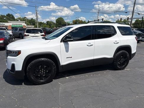 Used 2023 GMC Acadia AT4 w/ Technology Package AWD/4WD image 3