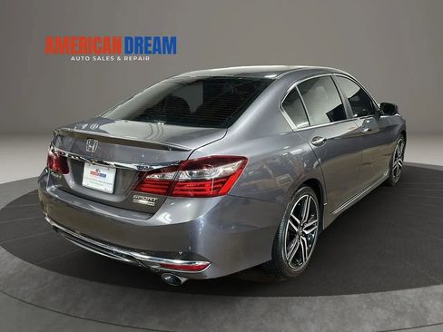 Used 2017 Honda Accord Sport Special Edition image 5