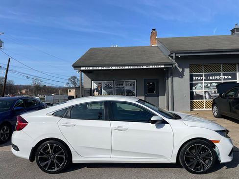 Used 2020 Honda Civic Sport image 13