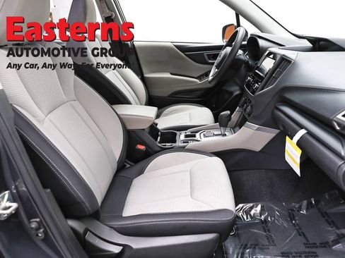 Used 2023 Subaru Forester AWD/4WD image 25