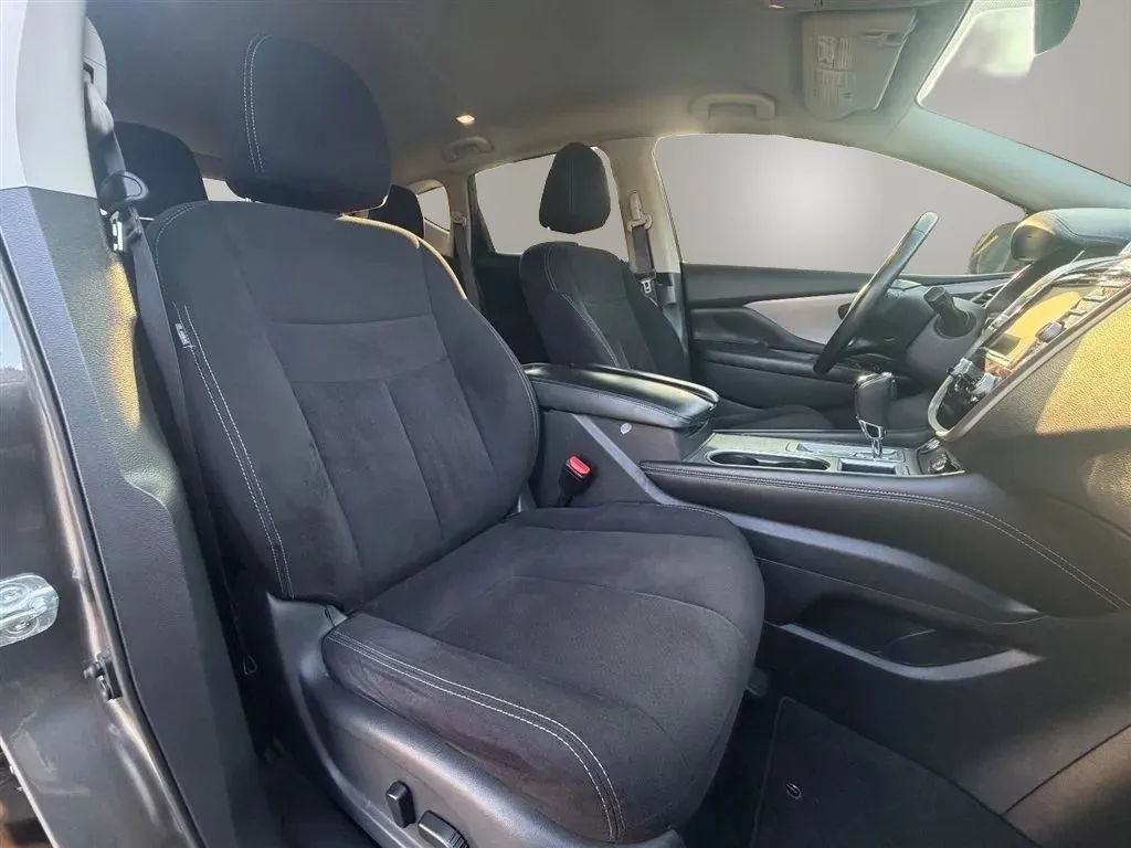 Used 2020 Nissan Murano SV FWD image 24