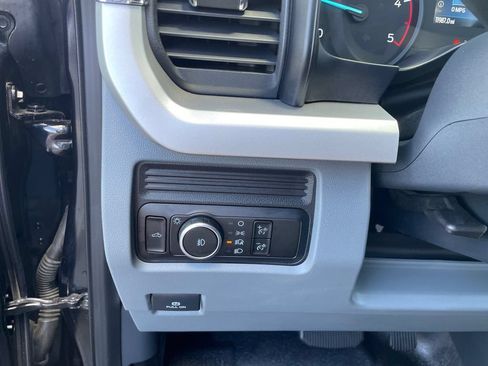 Used 2025 Ford F550 4x4 Regular Cab Super Duty w/ XL Chrome Package image 18