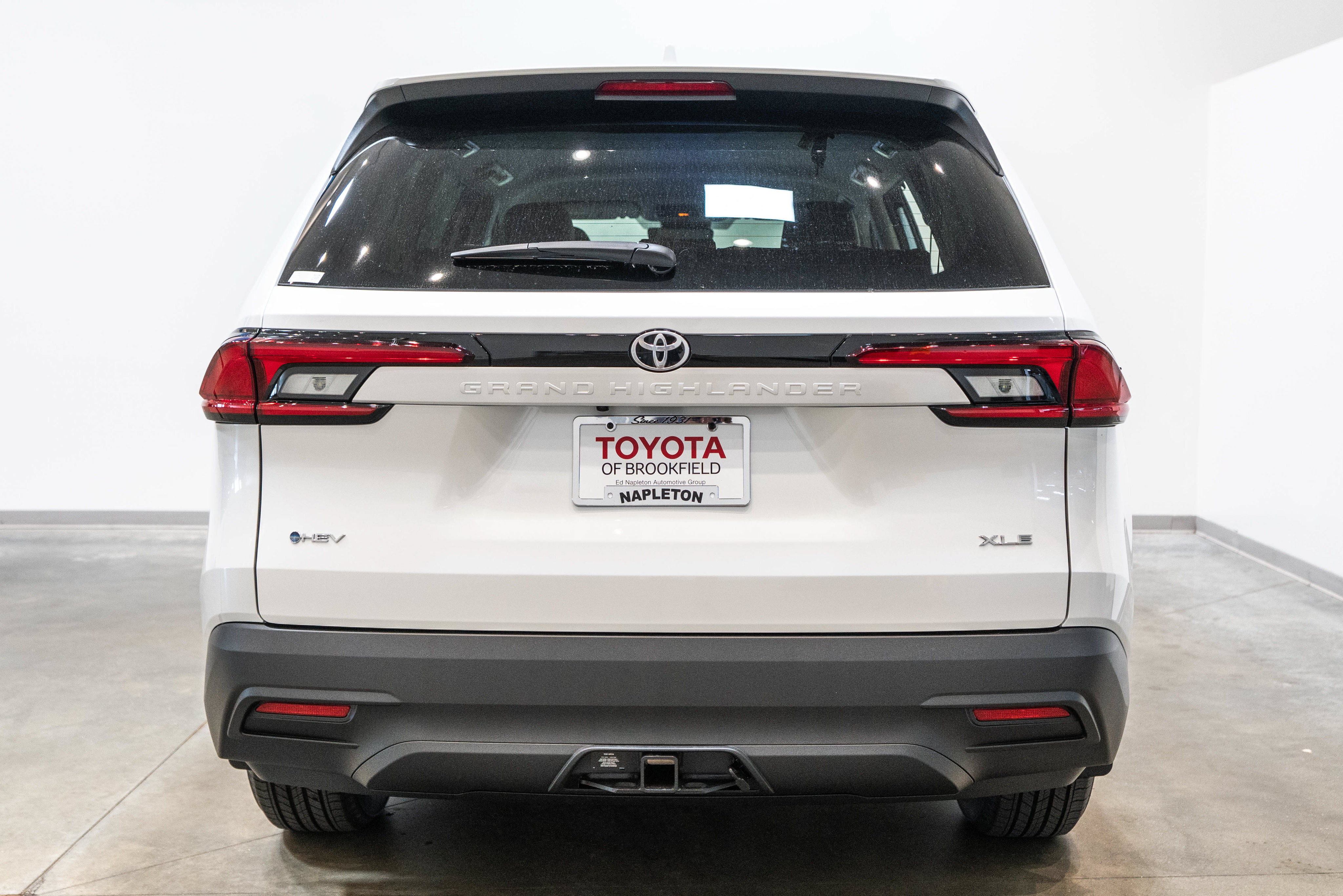 New 2026 Toyota Grand Highlander XLE FWD image 8