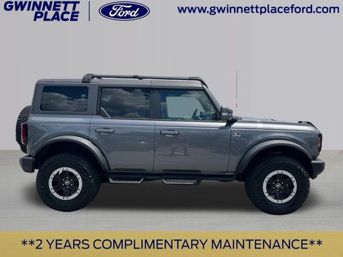 Certified 2024 Ford Bronco Outer Banks w/ Sasquatch Package AWD/4WD image 4