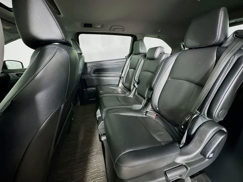 Used 2023 Honda Odyssey EX-L image 15