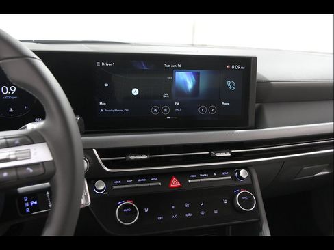Certified 2025 Hyundai Sonata SEL FWD image 9