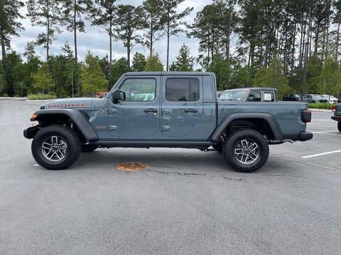 New 2025 Jeep Gladiator Mojave image 35