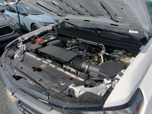 Used 2024 Chevrolet Colorado W/T image 41