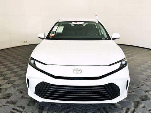 Used 2026 Toyota Camry LE FWD image 8