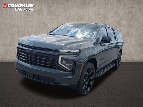 New 2026 Chevrolet Suburban RST AWD/4WD image 3