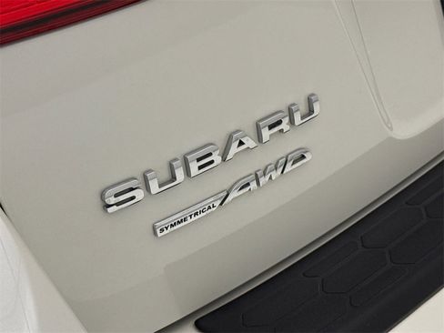 Used 2022 Subaru Crosstrek 2.5i Limited image 11