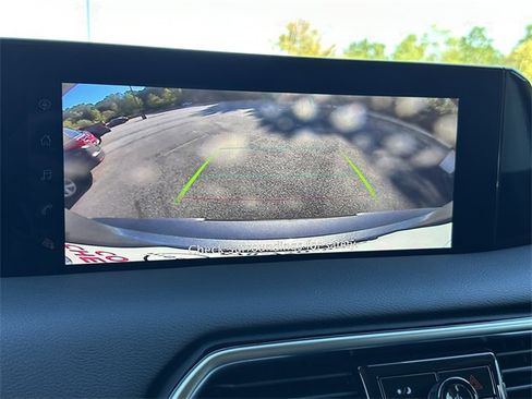 New 2025 Nissan Armada SV image 21