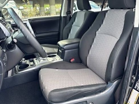 Certified 2024 Toyota 4Runner SR5 AWD/4WD image 19