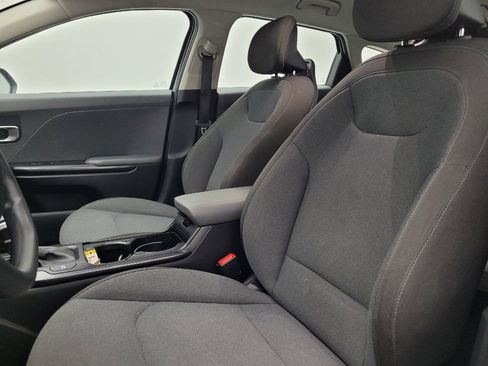 Used 2025 Kia K4 LXS image 17