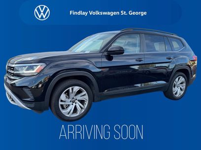 Used 2022 Volkswagen Atlas SE w/ Panoramic Sunroof Package