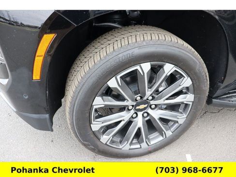 New 2026 Chevrolet Suburban High Country image 28