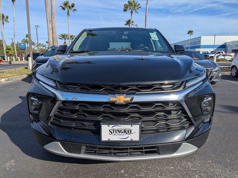 Used 2025 Chevrolet Blazer LT image 9