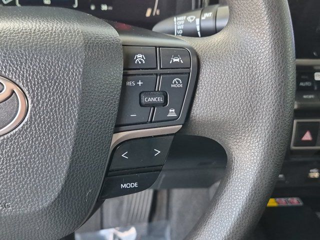 Used 2025 Toyota Camry LE FWD image 25
