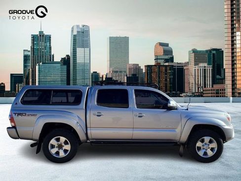 Used 2015 Toyota Tacoma 4x4 Double Cab image 7