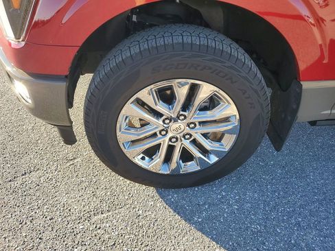 Used 2025 Ford F150 King Ranch w/ FX4 Off-Road Package image 18