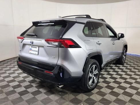 Used 2023 Toyota RAV4 SE w/ Weather & Moonroof Package AWD/4WD image 7