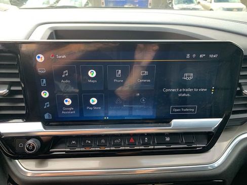 Used 2022 Chevrolet Silverado 1500 High Country image 25