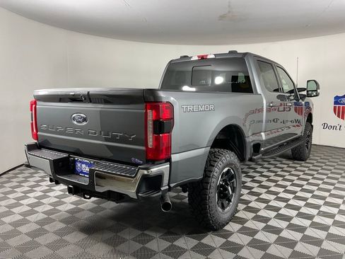 New 2026 Ford F250 Lariat w/ Tremor Off-Road Package AWD/4WD image 3