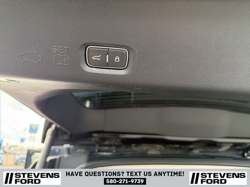 Used 2025 Ford Expedition Max Active AWD/4WD image 38