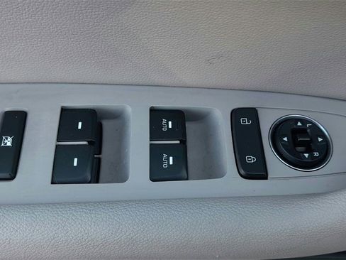 Used 2017 Hyundai Sonata Plug-In Hybrid image 16