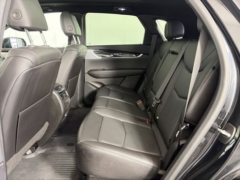 Certified 2023 Cadillac XT5 Premium Luxury w/ Technology Package image 9